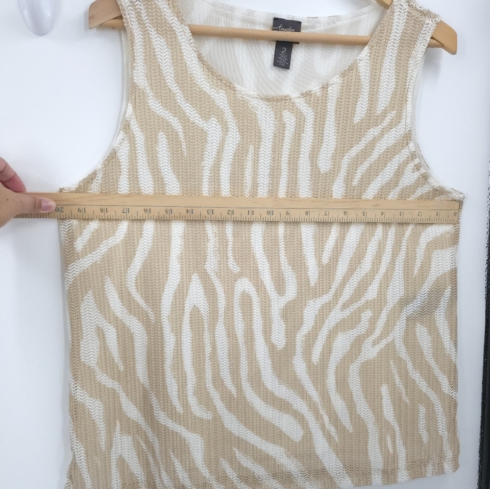 Chico's Beige and White Zebra Print Cardigan and Tank Set - Picture 12 of 16
